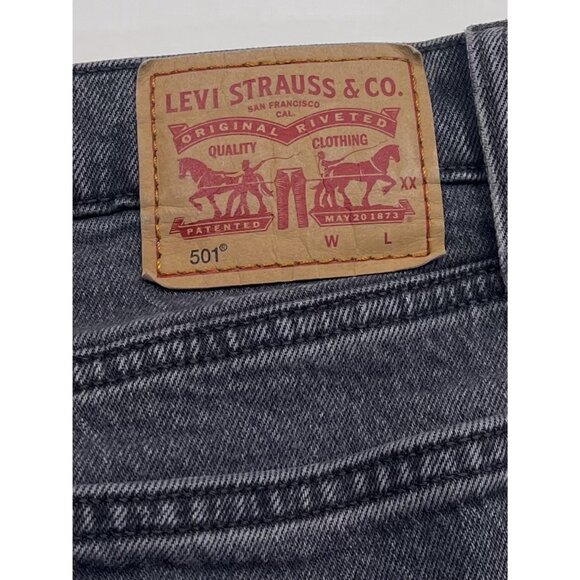LEVI'S 501 Womens 30x26 Gray Denim Raw Hem Cropped Button-Fly JEANS EUC - Picture 4 of 7